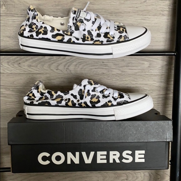 NIB- Women's Converse Slip On, Animal Print - Picture 2 of 5